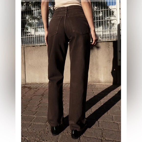 Mom Fit High Waist Brown Jeans - Picture 3 of 7